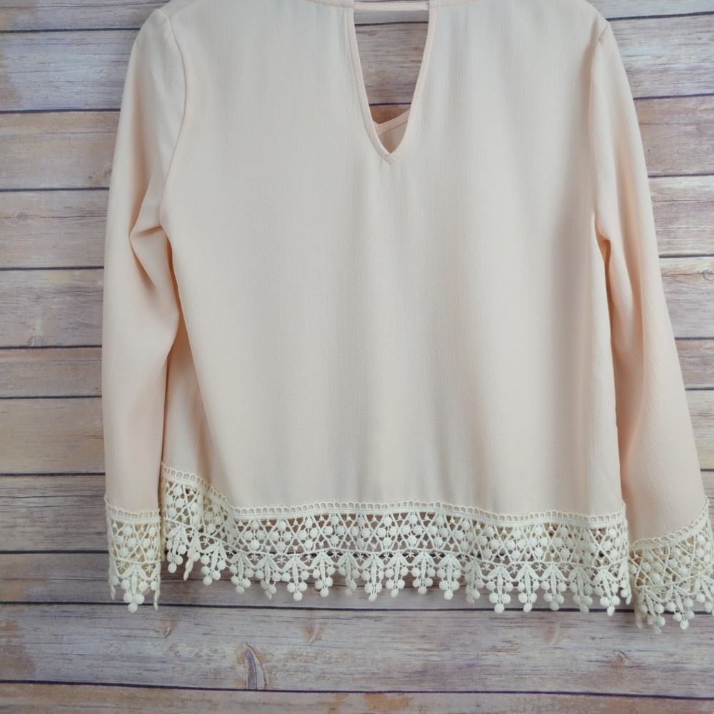 ASTR Lace Trimmed Top - Picture 2 of 4